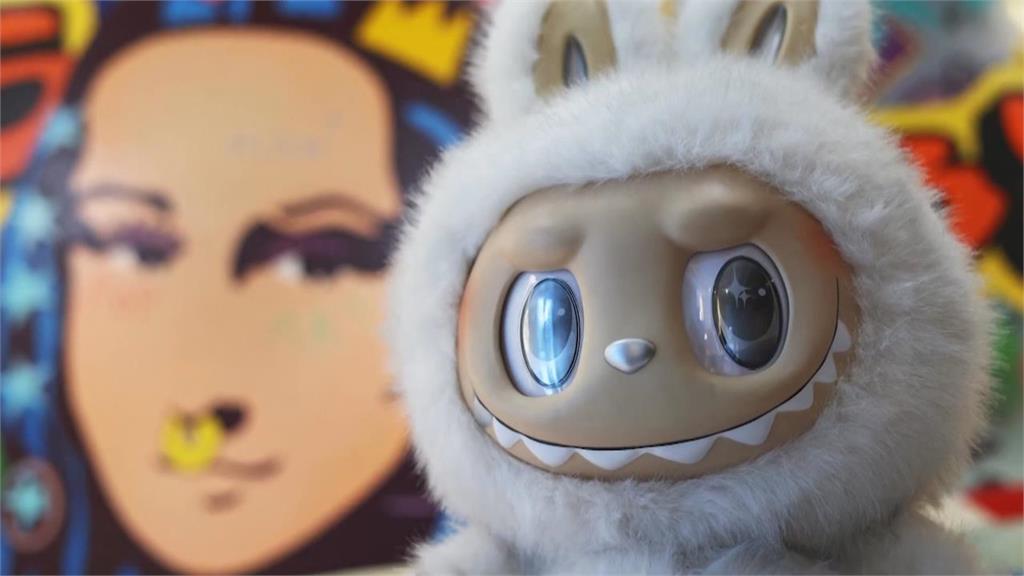 泡泡瑪特「Labubu」真人電影開拍！合作「這」導演網驚：史詩恐怖片？