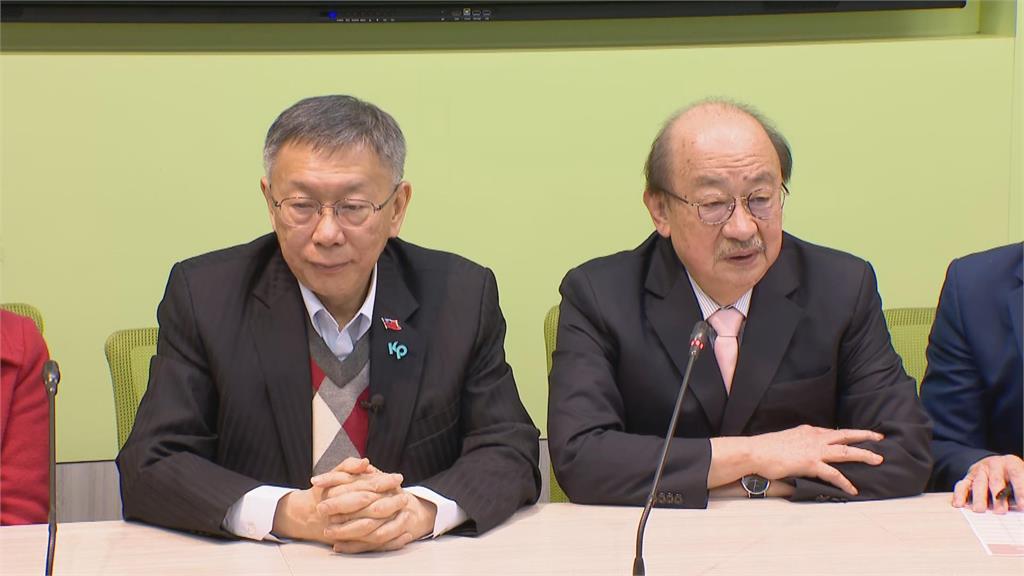 快新聞/綠白要合作?鍾佳濱喊話「2黨可走近」 柯建銘「回這句」柯文哲笑了