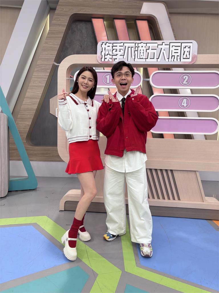 王思佳穿搭亮片沒在怕!當媽後皮膚易發癢、小孩還摳掉裝飾品