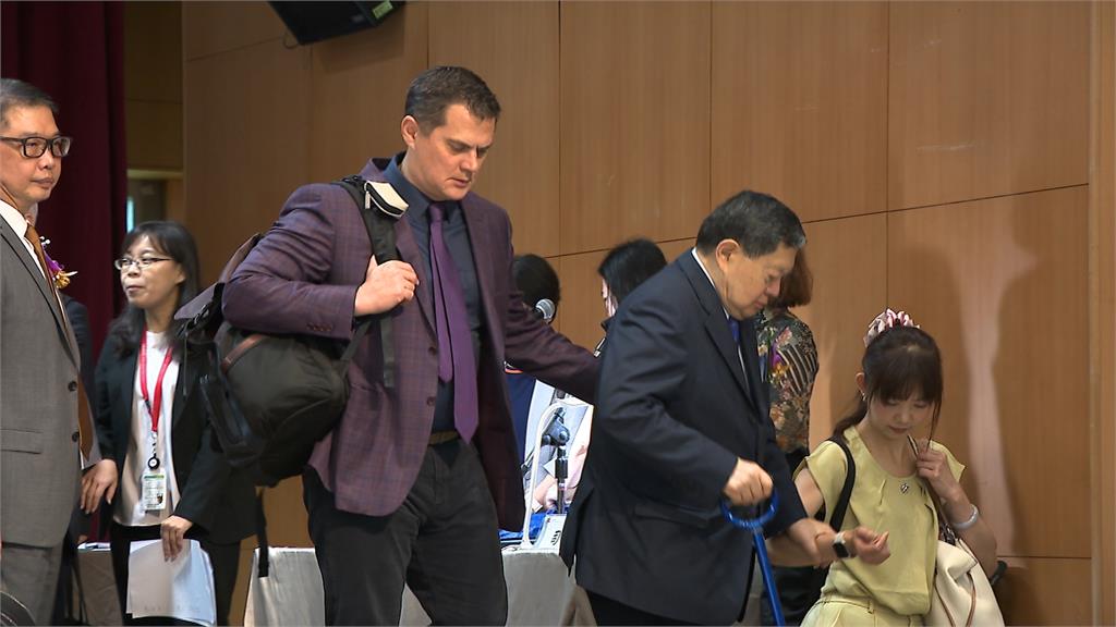 遠傳去年合併營收1046億 配息3.56元創6年新高