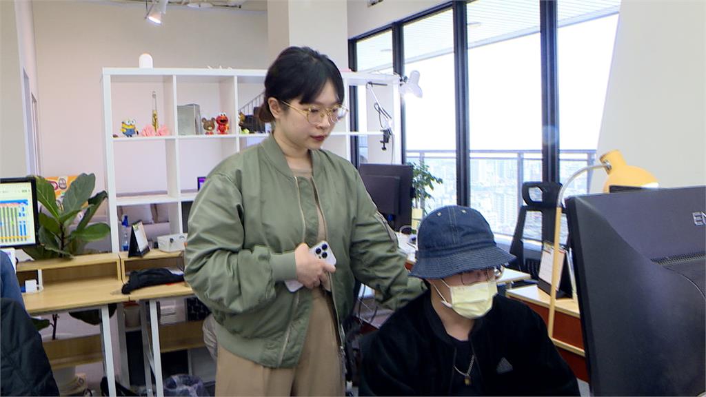 38婦女節職場女力報告 69%女性經濟獨立 38婦女節 職場女力的調查報告調查出爐 69%女性經濟獨立 工作家庭兩頭燒壓力大