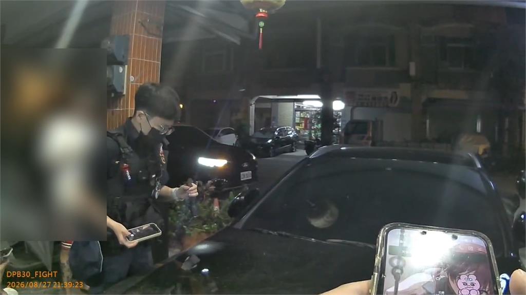 愛車停自家騎樓遭砸　男子疑不滿被討債"砸錯車"