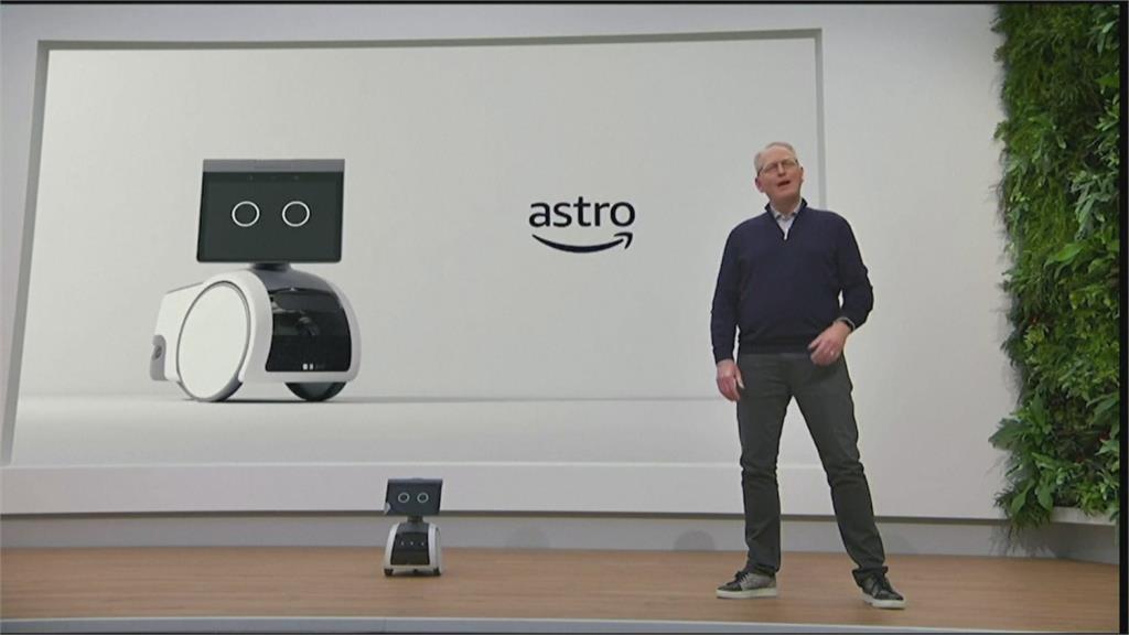 Alexa能走路了！　亞馬遜推出家用機器人Astro