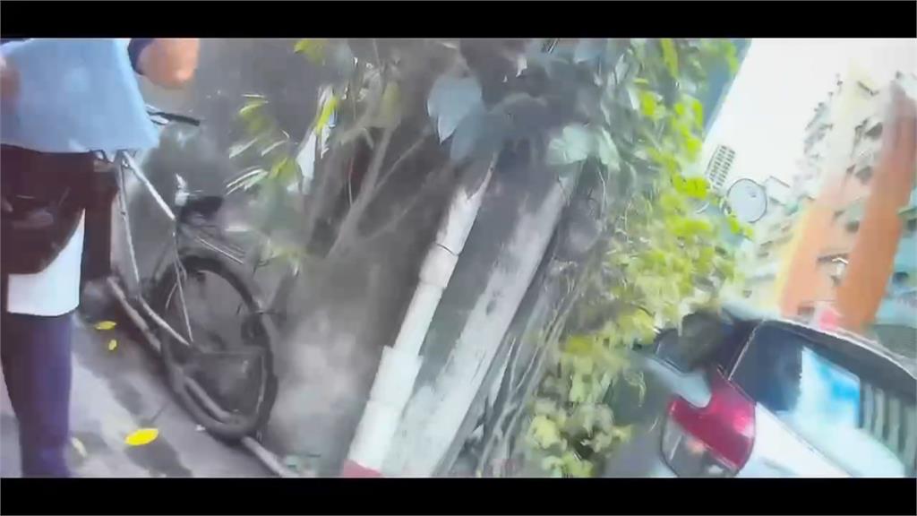 台北東區藥局竊案！嫌持「噴漆罐」噴灑監視器　得手20萬逃逸