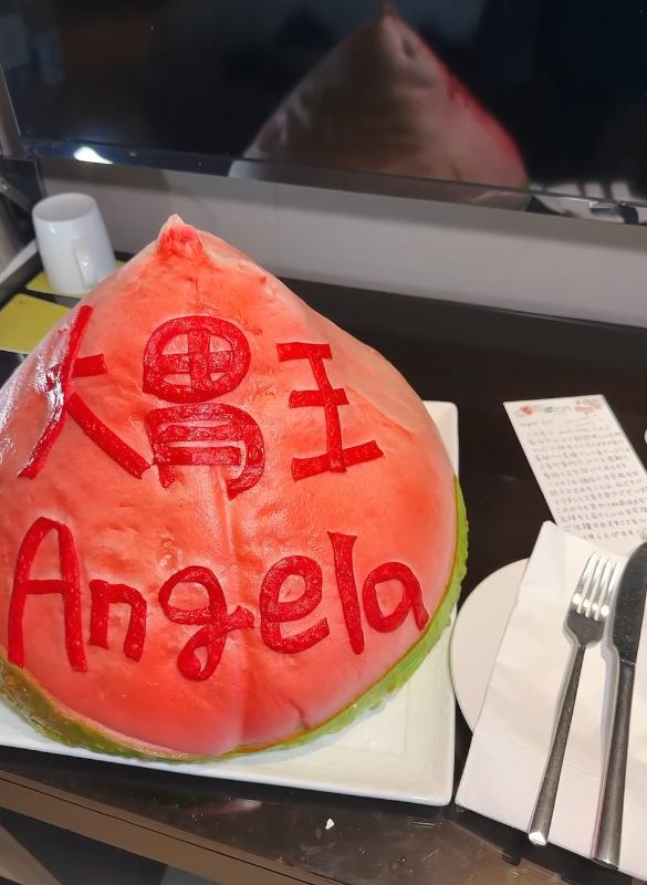 日本大胃王回飯店見巨型壽桃嚇傻!懷疑被整驚呼:台灣待客之道真的太誇張