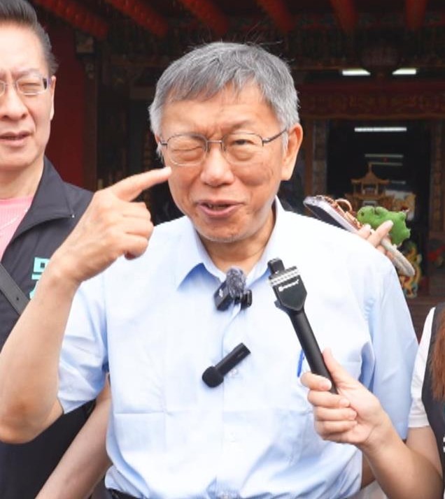周俊銘失手讓辣椒水「噴到柯文哲」！昔活躍社群推防詐騙「竟栽在鳥事」