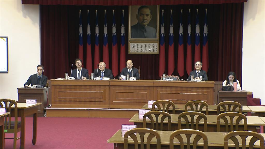 藍白提案彈劾賴總統 綠諷在野不敢倒閣.打假球