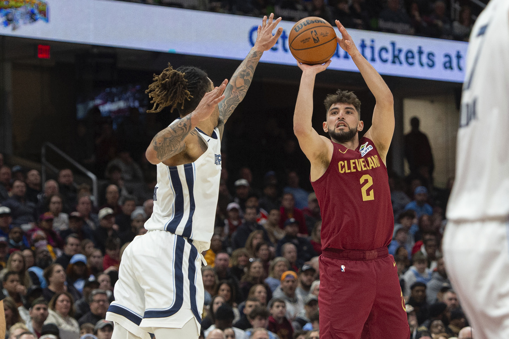 NBA(影)/騎士灰熊比賽爆發激烈衝突 連警衛都衝上來解圍