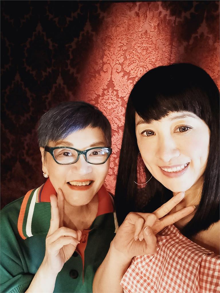 74歲張小燕才傳「身體不適」!她臉書寫4字透露最新情況