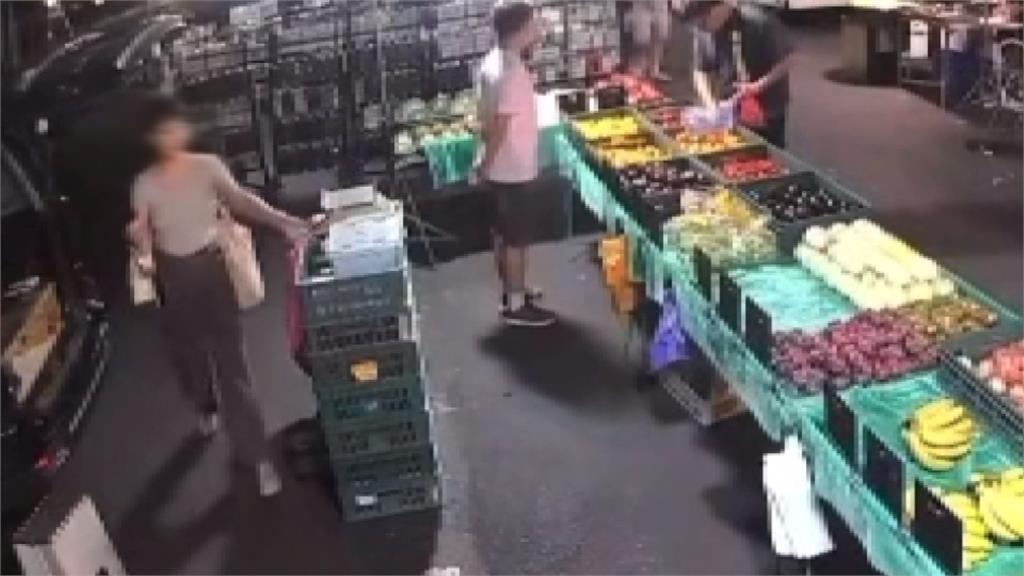 彰化精誠夜市連３週遭竊　女賊抱走零錢箱得手１．８萬