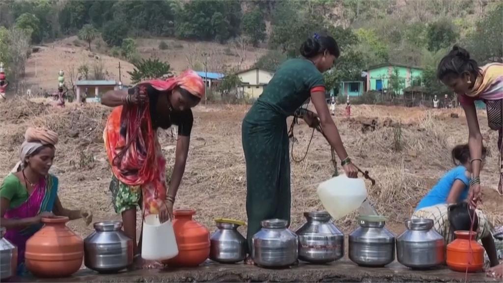 印度人口超過14億「水資源僅4%」　政府運水車「每天才1輛」村莊居民喊苦