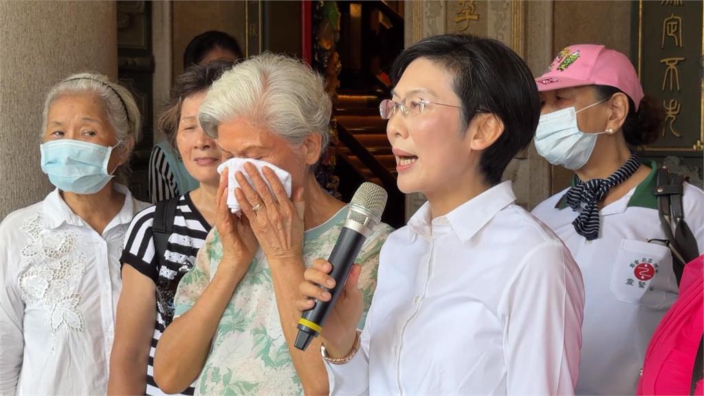 半年沒見！林岱樺偕母拜廟祈福　強調絕對清白「選到底」