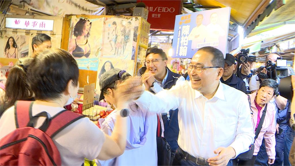 國民黨永和議員4搶1　侯陪子弟兵掃街對手上演「巧遇」
