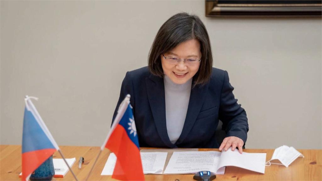 捷克議長艾達莫娃將訪台　嗆中國「不能決定我去哪」