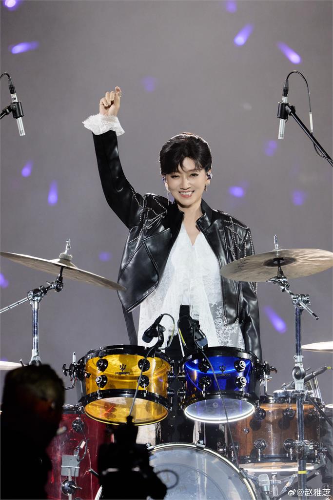 「最美白娘子」72歲趙雅芝驚傳遭騷擾！變態男闖房間「喊好香」噁心行徑登熱搜