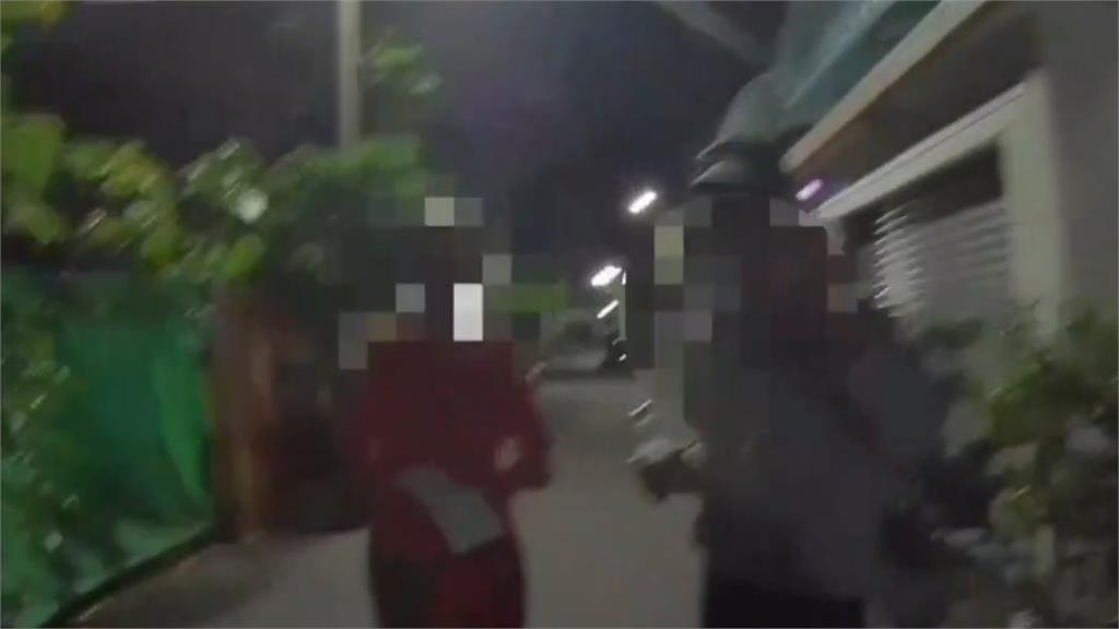台中爸掛念「國小兒」苦走12公里:去接他放學!妻揭鼻酸真相:孩子成年了…