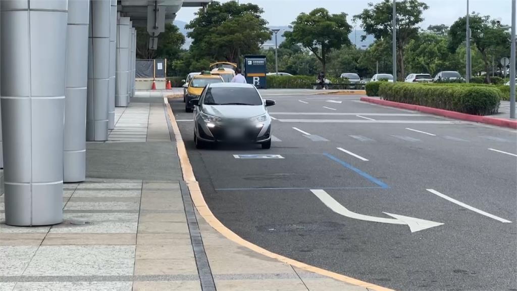 白牌車載客賺400元車資 被稽查挨罰10萬元起跳
