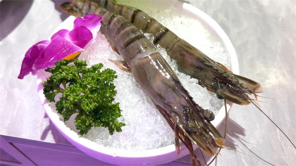 搶攻母親節！燒肉店推限定活動　火鍋店端「19公分霸王蝦」