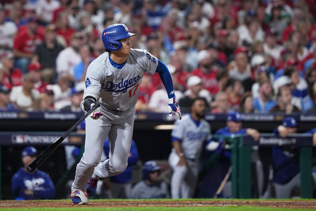 MLB(影)／佐佐木朗希2球救援成功！費城人9局下差點逆轉道奇4比3拿下二連勝
