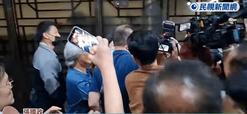 涉內線交易！張國政保鑣「人肉護主」遭嗆像劫囚　張國華被問1事「爆出這5字」