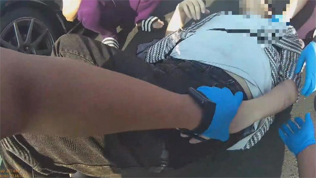甩不掉行人地獄惡名！　嘉義市行人綠燈通行遭轎車左轉撞飛