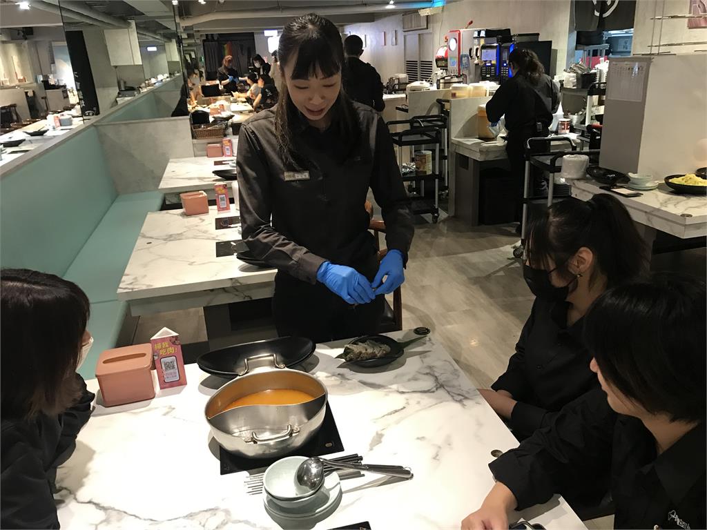 樂多多海內外聯合招募 主管月薪上看八萬