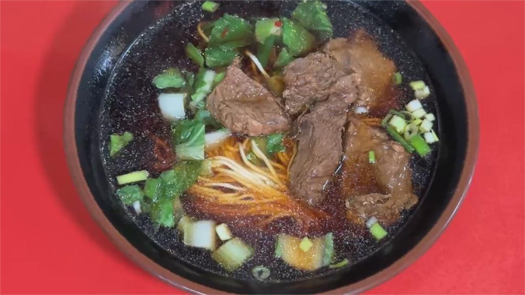 日本偶像遊高雄PO「60元牛肉麵」！　民眾驚訝：這麼便宜在哪裡？