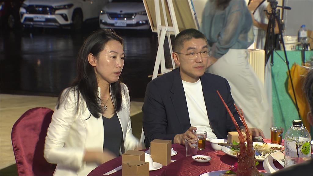 罷樑後首同場! 林右昌.謝國樑現身張顥瀚婚宴 全程"零互動"