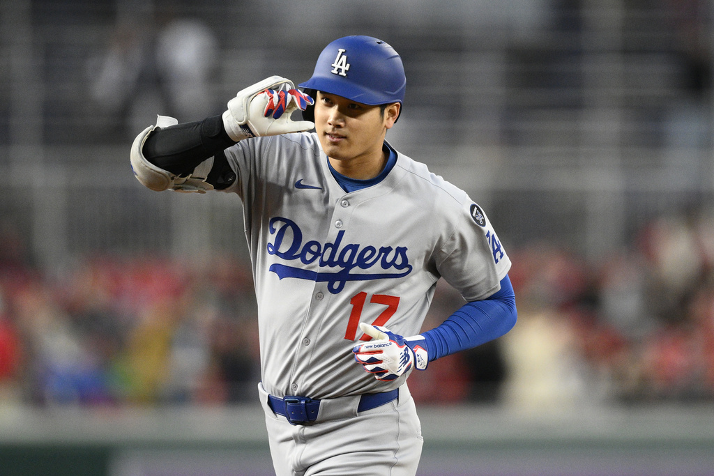 MLB/大谷翔平廣告POSE爆紅!好麻吉山本由伸笑稱:下次也想學
