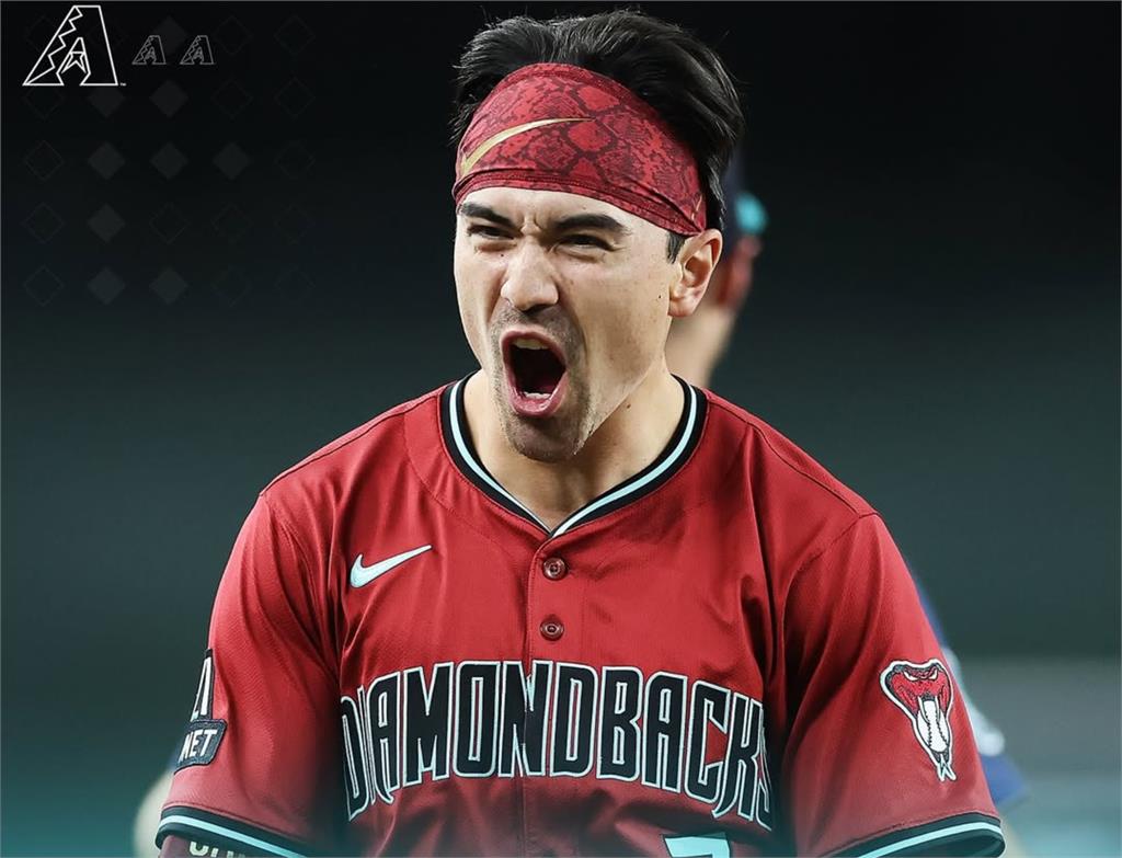 MLB(影)／10.87秒衝上三壘快到像開外掛！卡洛爾跑出2025球季大聯盟最快