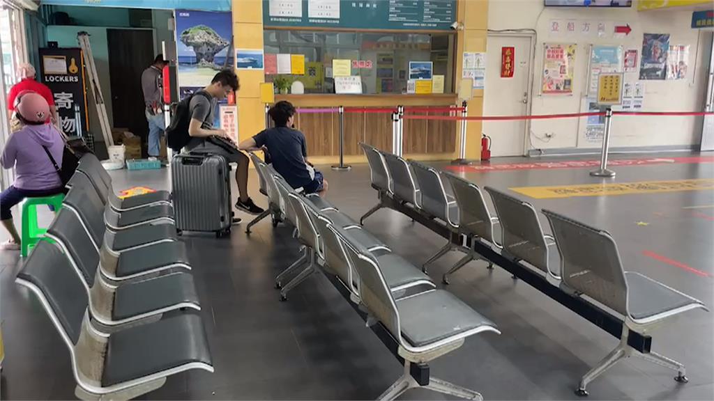 「海葵」路徑南修 往返小琉球船班週日、一停駛