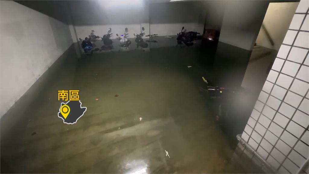 大雨釀災! 台南崑山科大淹水"水深及腰" 社區地下室"機車滅頂"