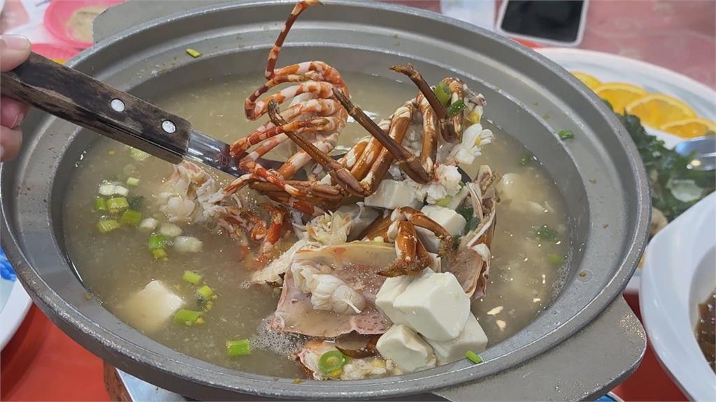 東港海鮮餐廳被爆10菜1湯1萬4　　「萬元套餐」意外爆紅