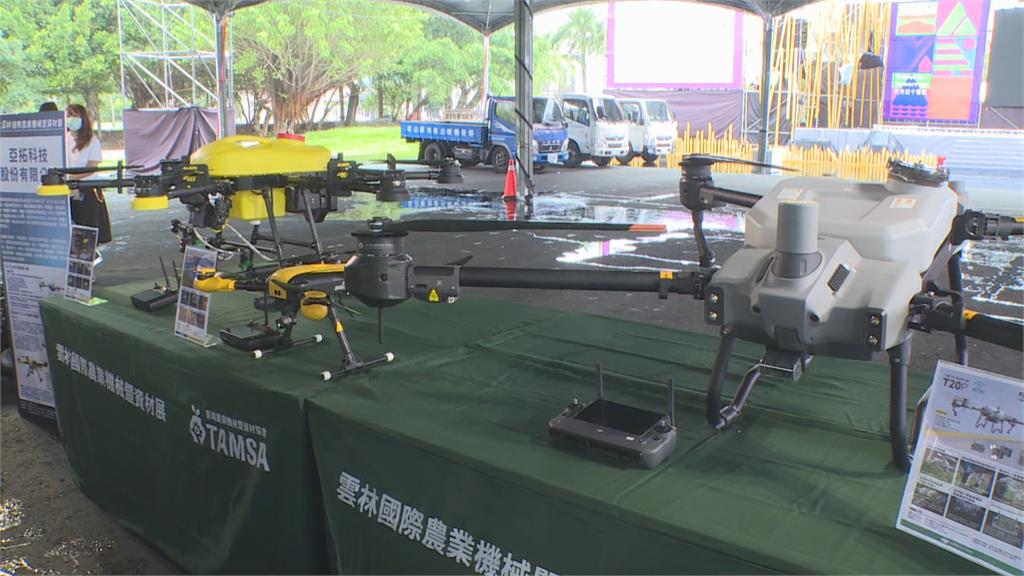 張麗善合體張善政 宣傳雲林農機展