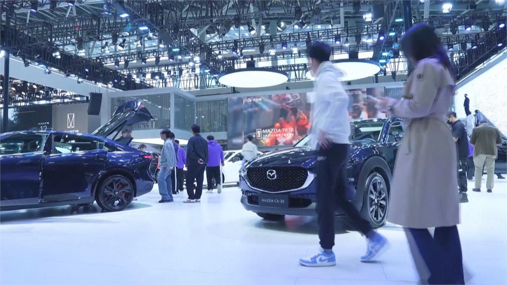 廣州車展日系車人氣旺 中國民眾:經濟是經濟 政治是政治