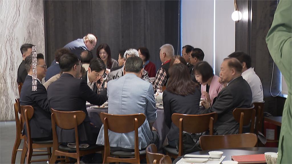 軍購案下週排審！鄭麗文與黨團餐敘　不見提8100億徐巧芯