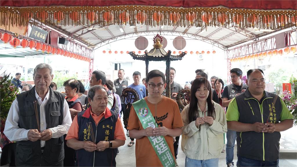 快新聞／卓冠廷拚初選超熱！鍾佳濱、吳沛憶車掃力挺　「鄉民女神」驚喜助攻