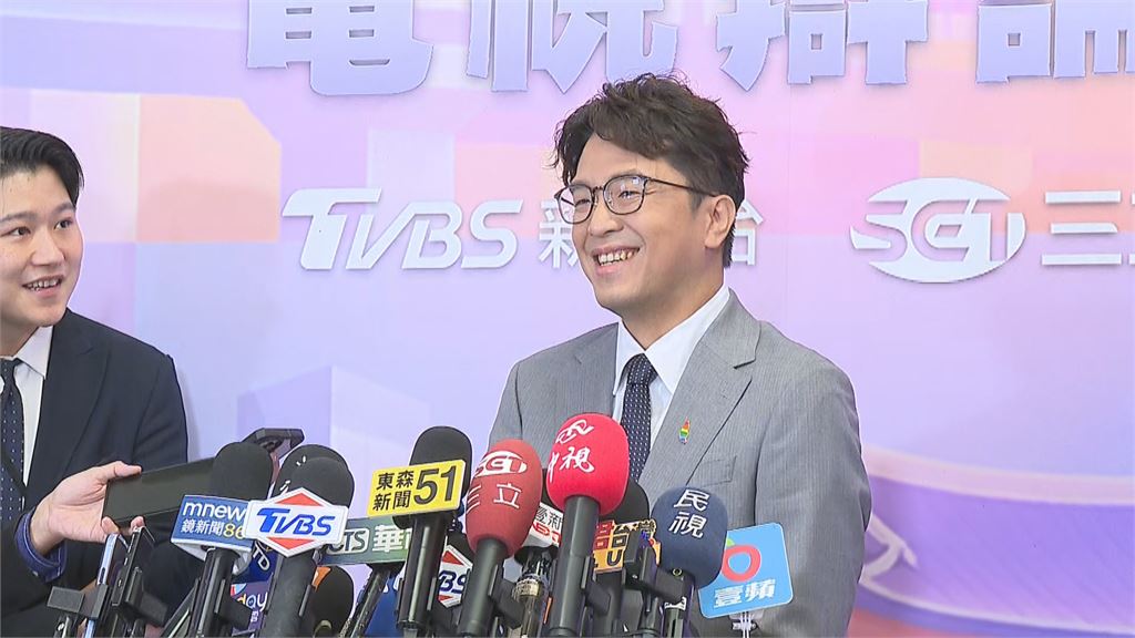 LIVE／台北市長電視辯論會登場！沈伯洋抵達會場受訪