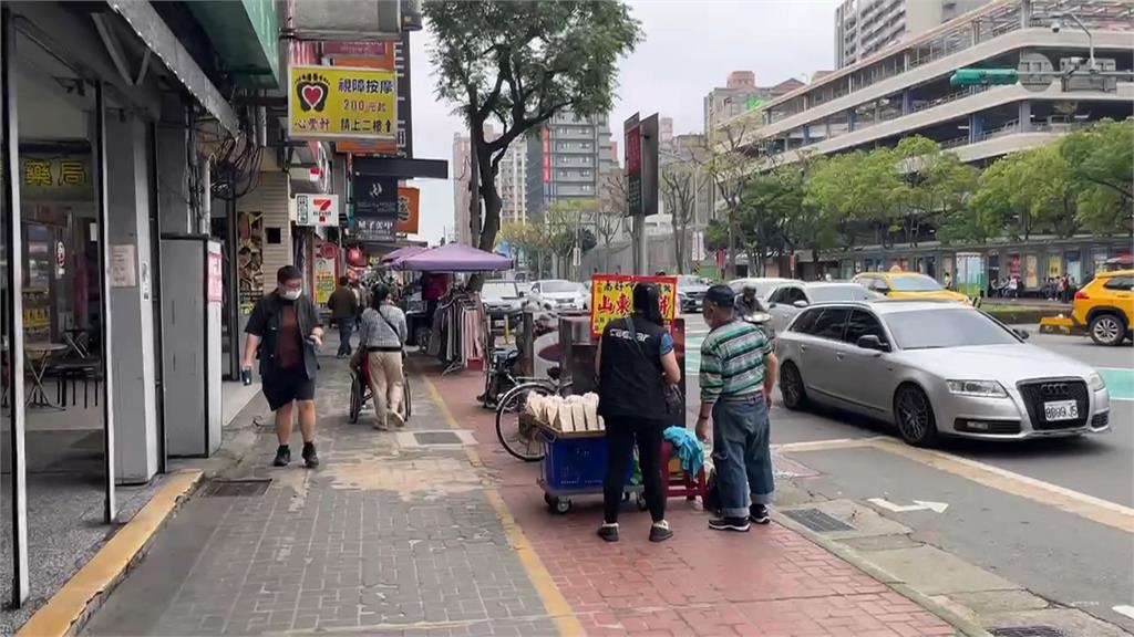 林口長庚醫院頭痛人物　男女擾亂店家.女曾攻擊路人