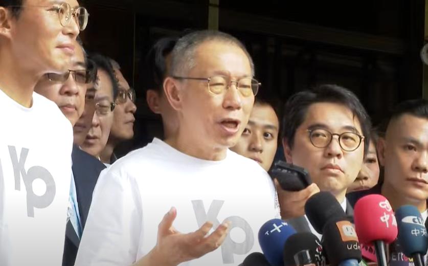 快新聞/柯文哲走出看守所! 發表談話稱:現在才知健保看門診要170元