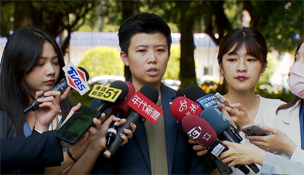 摃上黃國昌!苗博雅揭白營算計 號召小草違法集會打政治悲情牌