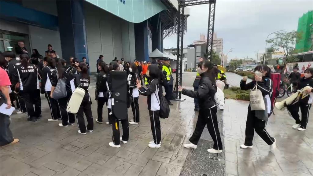 快新聞/貴客受驚!日記者中山站目睹兇案 橘高校屏東演出警方備戰