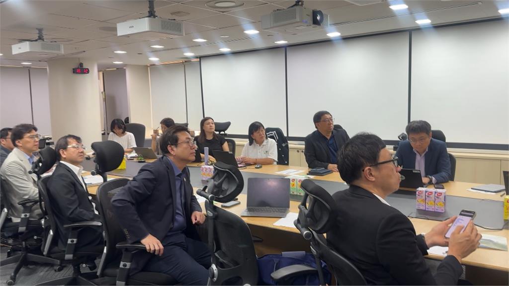 新北副市長劉和然考察新加坡 取經AI城市治理