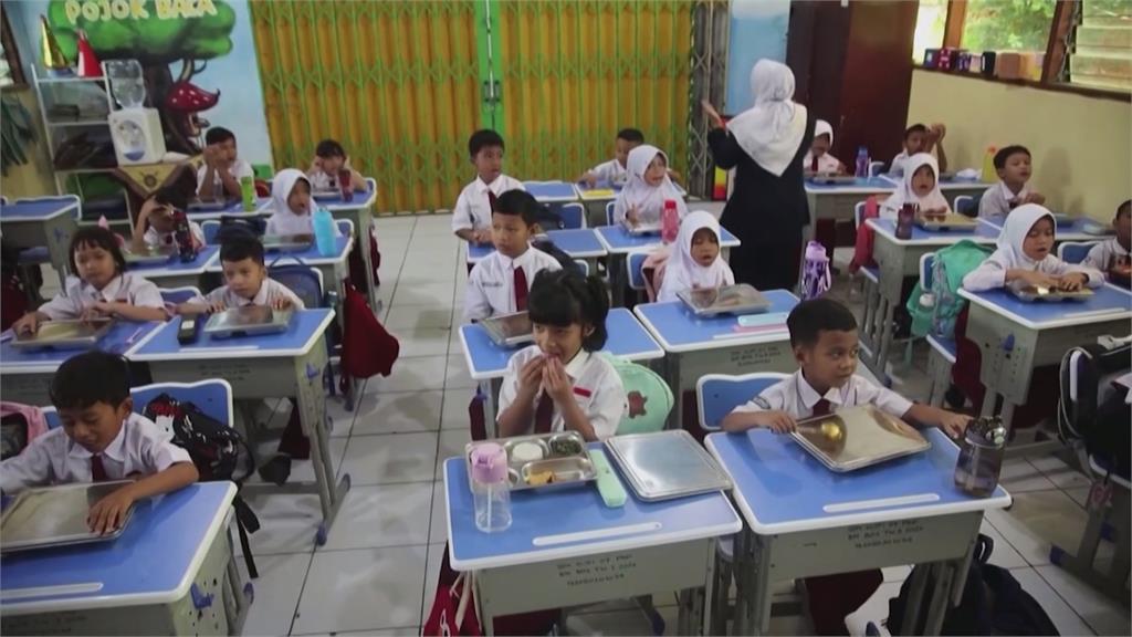 印尼免費營養午餐頻傳食物中毒　多學校沒廚房無法供餐