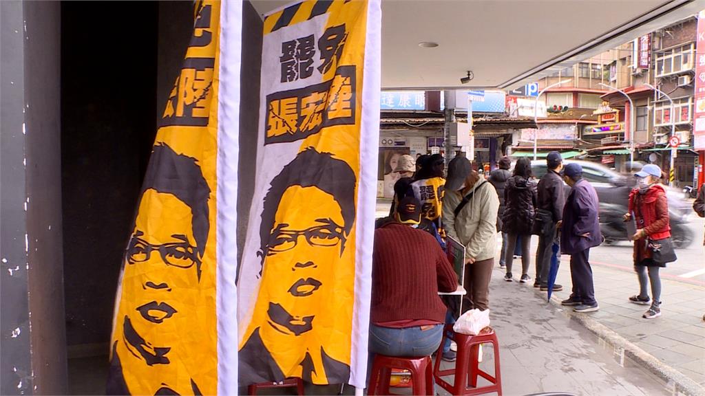 真的走投無路了?罷綠委攤位教抄一抄 拚補件又爆爭議!發起人:非工作人員