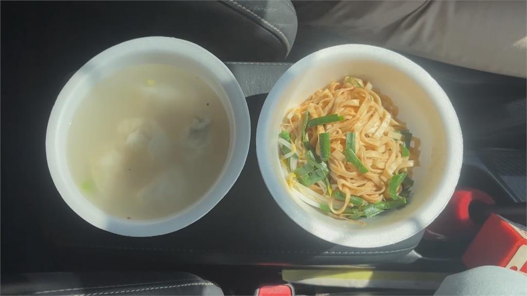 只要3枚銅板! 肉粽有包花生.三層肉 佛心價味道不馬虎