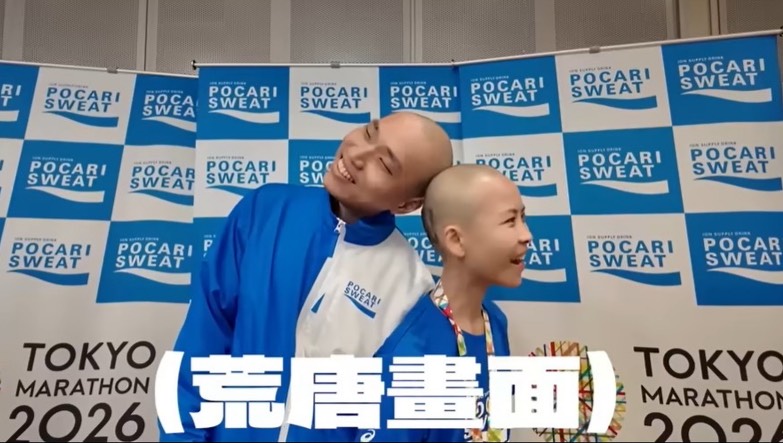瞞著許伯半年！簡芝剃光頭跑東京馬拉松，完賽後夫妻情深逼哭網友