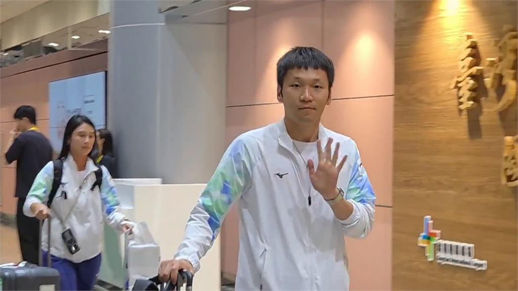 亞運台灣隊抱回55面獎牌　「台灣女兒」林郁婷榮耀返台