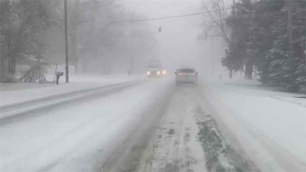冬季風暴侵襲美國中西部至東北　交通壅塞「恐衝擊新年連假」