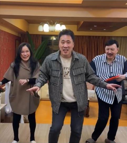 75歲李亞萍才重摔又爆2惡疾!余祥銓坦言「生病1個月」曝父母最新病況
